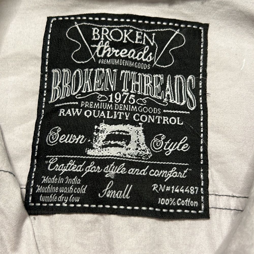 Broken Threads Gray Adjustable Sleeve Button Down… - image 2